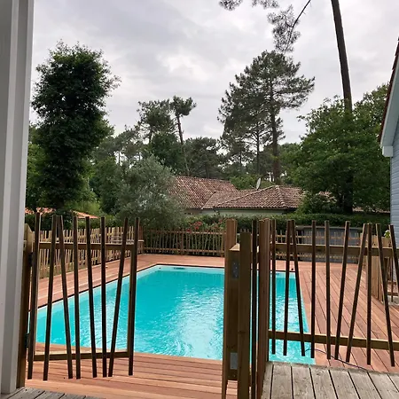 Maison Bleue فيلة بيسكاروس